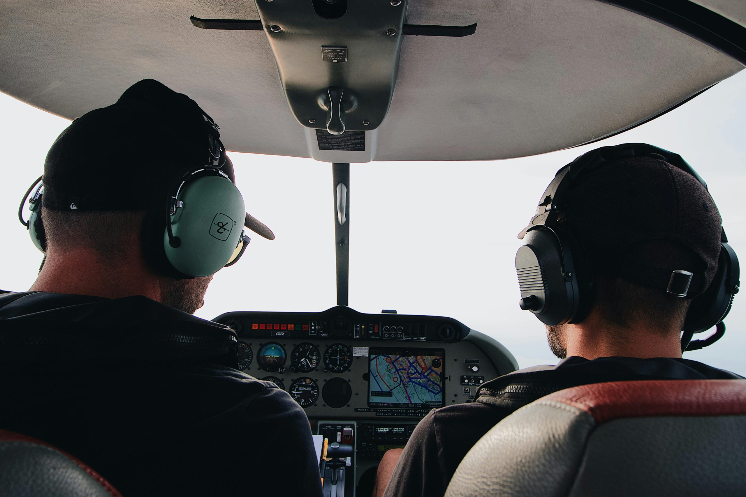Bose A30 vs. David Clark: Choosing Your Next Aviation Headset